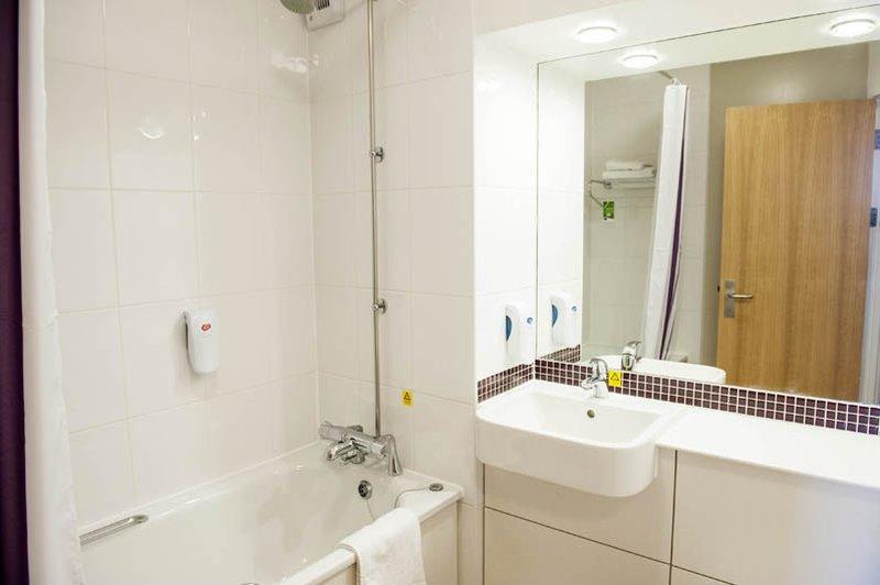 Premier Inn Premier Inn Preston South Bamber Bridge Экстерьер фото